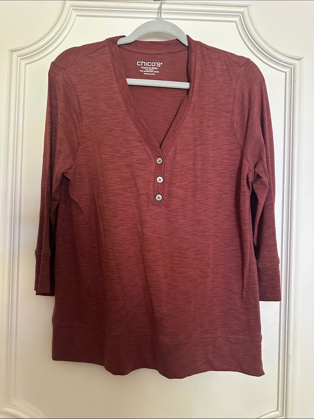 Chico's Long-Sleeve Henley Tunic in Rust Red